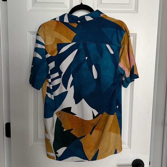 Tropical print Zara short sleeve button down - Picture 2 of 3